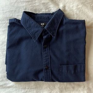 Short sleeve blue button down uniqlo shirt
